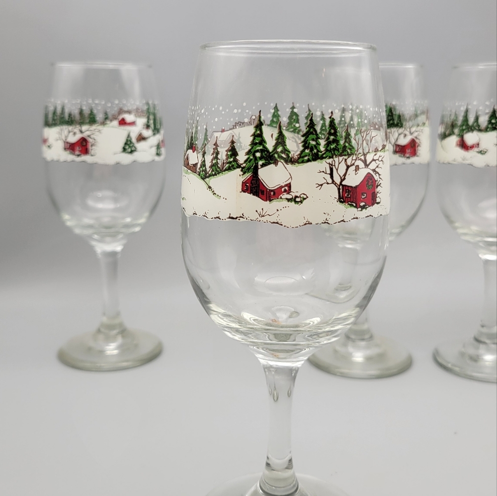 Vintage Winter Village Stemware Holiday Entertaining Water Goblets Wine Glasses - Picture 4 of 8